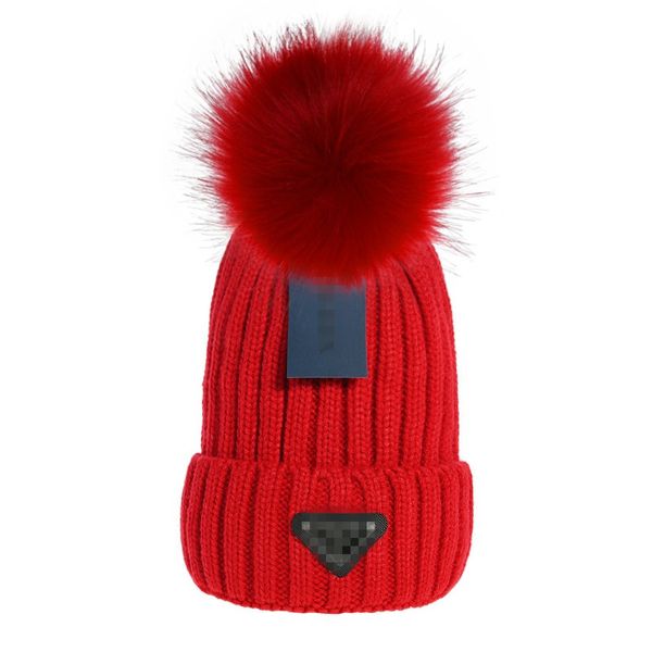 

Wholesale Women Knit Beanie Designer Warm Winter Hats Large Faux Fur Pom Poms Bobble Hat Knitted Ski Cap b5, Red
