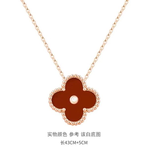Classic famous brand four-leaf clover necklace four-leaf clover bracelet earrings luxury fashion designer bracelets women designer jewellery
Classic famous brand four-leaf clover necklace four-leaf clover bracelet earrings luxury fashion designer bracelets women designer jewellery