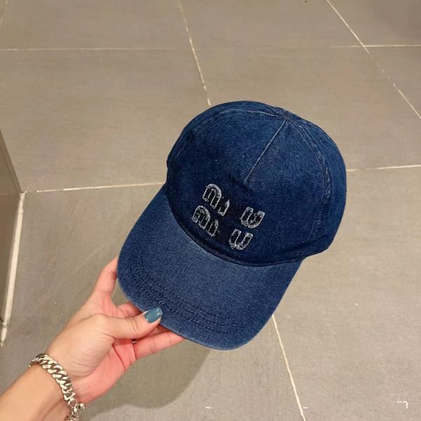 Top Basebal Hat Mens Designer Hat Fashion Womens Baseball Cap S Fitted Hats Letter Summer Snapback Sunshade Sport Embroidery Beach Luxury Hats, Beige
Top Basebal Hat Mens Designer Hat Fashion Womens Baseball Cap S Fitted Hats Letter Summer Snapback Sunshade Sport Embroidery Beach Luxury Hats, Beige