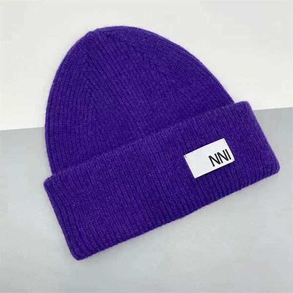 Wholesale Beanie designer brimless hats, luxurious and versatile knitted hats, warm letter triangle design hats, Christmas gifts, high-quality hats u4, 12
Wholesale Beanie designer brimless hats, luxurious and versatile knitted hats, warm letter triangle design hats, Christmas gifts, high-quality hats u4, 12