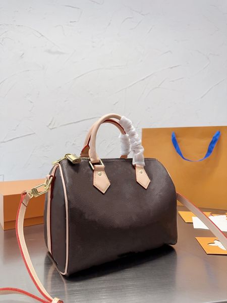 2024 Print Single Shoulder Cross-body Large size Fashion trend all-in-One Casual drum Metal High quality travel makeup party ladies bag, Brown
2024 Print Single Shoulder Cross-body Large size Fashion trend all-in-One Casual drum Metal High quality travel makeup party ladies bag, Brown