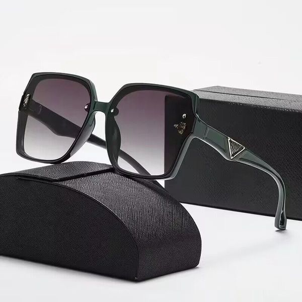 Fashion Designer Sunglasses Classic Eyeglasses Goggle 8679 Outdoor Beach Sun Glasses For Man Woman 7 Color Optional Triangular signature RDJSJ
Fashion Designer Sunglasses Classic Eyeglasses Goggle 8679 Outdoor Beach Sun Glasses For Man Woman 7 Color Optional Triangular signature RDJSJ