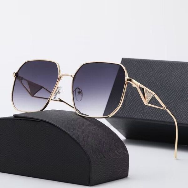 Fashion Designer Sunglasses Classic Eyeglasses Goggle 8679 Outdoor Beach Sun Glasses For Man Woman 7 Color Optional Triangular signature JYFJFYJD
Fashion Designer Sunglasses Classic Eyeglasses Goggle 8679 Outdoor Beach Sun Glasses For Man Woman 7 Color Optional Triangular signature JYFJFYJD