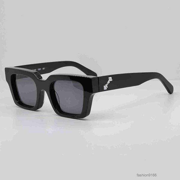 hot 008 polarized designer sunglasses for men women mens cool hot fashion classic thick plate black white frame luxury eyewear man sun glasses UV400 with original box
hot 008 polarized designer sunglasses for men women mens cool hot fashion classic thick plate black white frame luxury eyewear man sun glasses UV400 with original box