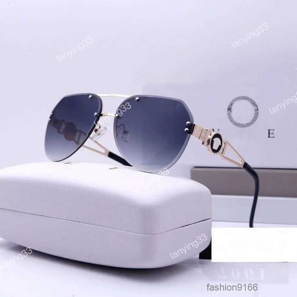 Designer Versage Sunglass Cycle Luxurious Fashion Sunglasses Metal Trend Colorful Coated Mens Womens Vintage Baseball Sport Summer Polarize Medussa HU8 3BVK6
Designer Versage Sunglass Cycle Luxurious Fashion Sunglasses Metal Trend Colorful Coated Mens Womens Vintage Baseball Sport Summer Polarize Medussa HU8 3BVK6