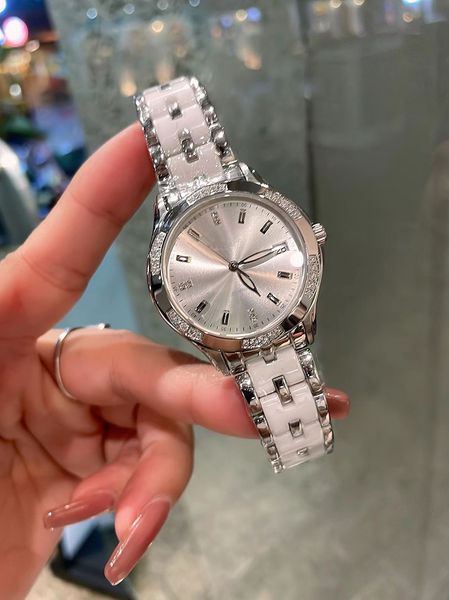 Designer lady watch diameter 35mm thickness 10mm imported quartz movement 316 steel sapphire glass mirror AAA, Camel
Designer lady watch diameter 35mm thickness 10mm imported quartz movement 316 steel sapphire glass mirror AAA, Camel