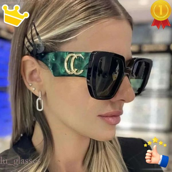 Sunglasses For Designer Women Men Fashion Style Summer Polarized Sun Glasses Eyeglass Legs Letters Lens Unisex With Box EM3M
Sunglasses For Designer Women Men Fashion Style Summer Polarized Sun Glasses Eyeglass Legs Letters Lens Unisex With Box EM3M