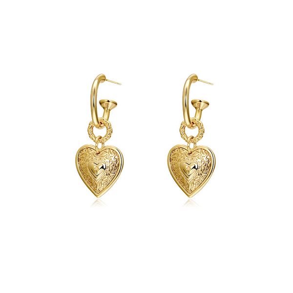 

Vintage Love Heart Dangle Earrings Women Fashion French Earrings European and American Style Luxury Designer Earrings for Women 18k Gold Plated