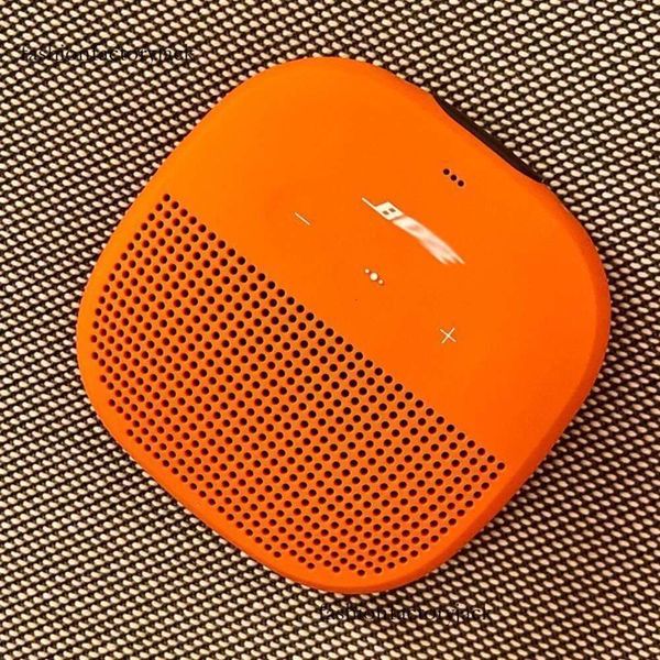 Luxury Audio BO Micro Wireless Bluetooth Compact Speaker Outdoor Portable Speaker Rechargeable Compact Speaker cf
Luxury Audio BO Micro Wireless Bluetooth Compact Speaker Outdoor Portable Speaker Rechargeable Compact Speaker cf