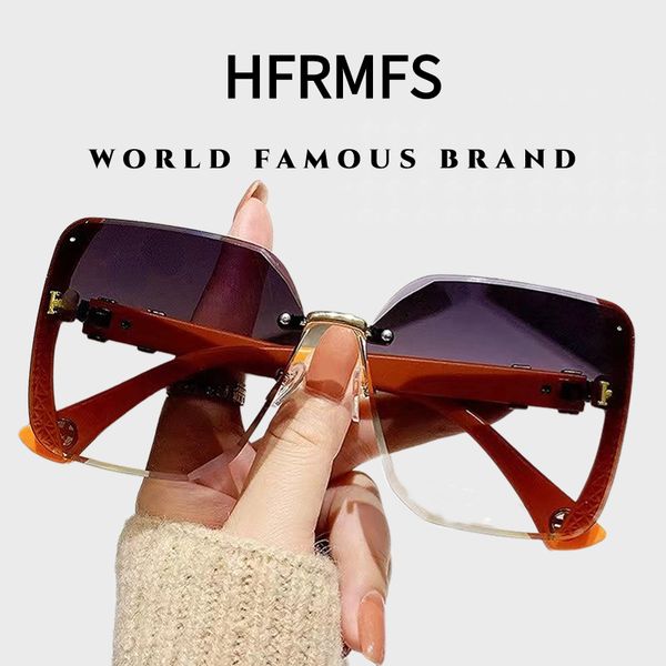 New Top designer sunglasses A pair of sunglasses designed specifically for women are ideal for everyday wear at fashion shows and for traveling beach parties KYPJ
New Top designer sunglasses A pair of sunglasses designed specifically for women are ideal for everyday wear at fashion shows and for traveling beach parties KYPJ