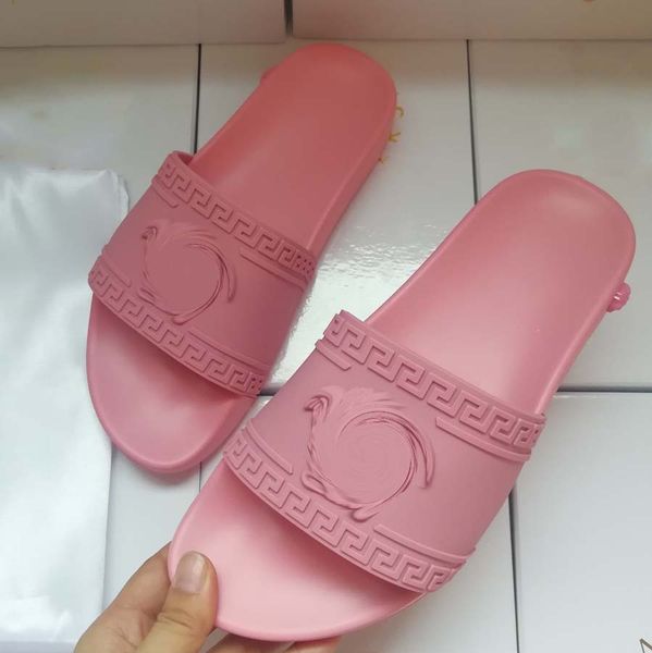 Designer Sandals Mens Womens Luxury Slippers Classic Fashion Flats Platform Flip Flops Embroidery Print Jelly Australian Rubber Leather Slippers, #4
Designer Sandals Mens Womens Luxury Slippers Classic Fashion Flats Platform Flip Flops Embroidery Print Jelly Australian Rubber Leather Slippers, #4
