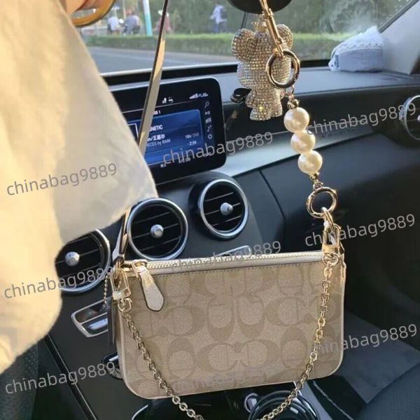 Designer Shoulder Bags New Women Bag Pearl Chain Portable Small Square Bag Classic Shoulder Bag Old Flower Handbags Messenger Handbag W uNEs, Brown red
Designer Shoulder Bags New Women Bag Pearl Chain Portable Small Square Bag Classic Shoulder Bag Old Flower Handbags Messenger Handbag W uNEs, Brown red
