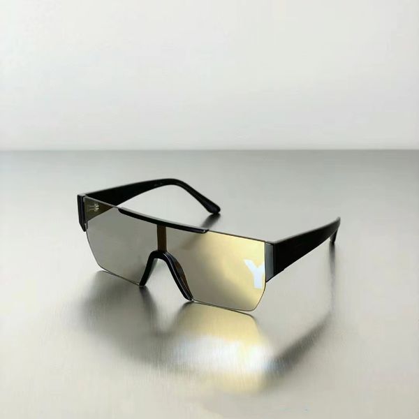 Designer sunglasses for women Internet celebrity hip-hop mens sunglasses new style one-piece fashion sun glasses outdoor street Trends glasses 86K9
Designer sunglasses for women Internet celebrity hip-hop mens sunglasses new style one-piece fashion sun glasses outdoor street Trends glasses 86K9