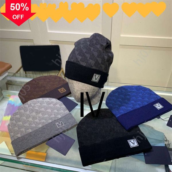 Plaid designer beanie designer hats for men knitted bonnets winter hat fall thermal skull cap ski travel classical luxury beanies brown black grey keep warm5511lwsU, 3#
Plaid designer beanie designer hats for men knitted bonnets winter hat fall thermal skull cap ski travel classical luxury beanies brown black grey keep warm5511lwsU, 3#