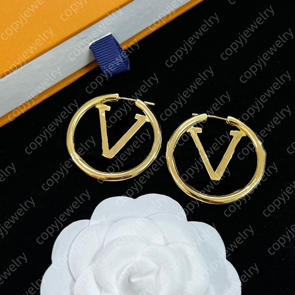 Luxury Stud big gold hoop Earring for lady women orrous girls ear studs set Designer Jewelry earring Valentine's Day Gift engagement for Bride
Luxury Stud big gold hoop Earring for lady women orrous girls ear studs set Designer Jewelry earring Valentine's Day Gift engagement for Bride
