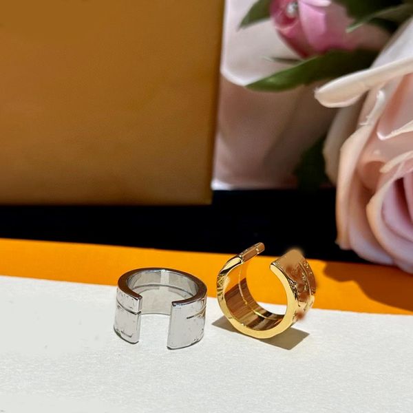 Luxury Gold Silver Letter Flower Hoop Earrings Brand Designer Stainless Steel Ear Stud Fashion Jewerlry Top Quality With Box Lover Gift
Luxury Gold Silver Letter Flower Hoop Earrings Brand Designer Stainless Steel Ear Stud Fashion Jewerlry Top Quality With Box Lover Gift