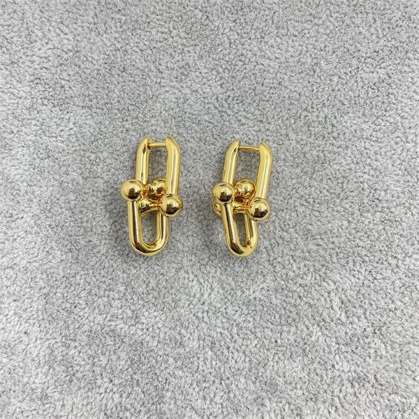 tiffiny and co earrings U-shaped earrings horseshoe chain earrings for women luxury fashion designer earrings finely crafted electroplated glossy earrings
tiffiny and co earrings U-shaped earrings horseshoe chain earrings for women luxury fashion designer earrings finely crafted electroplated glossy earrings