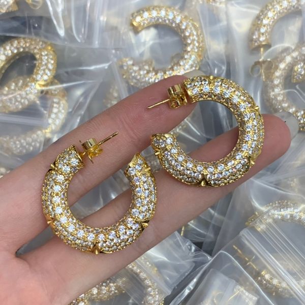 Gold Silver Crystal Letter Hoop Huggie Earrings Luxury Brand Designer Women Ear Stud Earrings Titanium Steel Fashion Jewelry Accessories With Box
Gold Silver Crystal Letter Hoop Huggie Earrings Luxury Brand Designer Women Ear Stud Earrings Titanium Steel Fashion Jewelry Accessories With Box