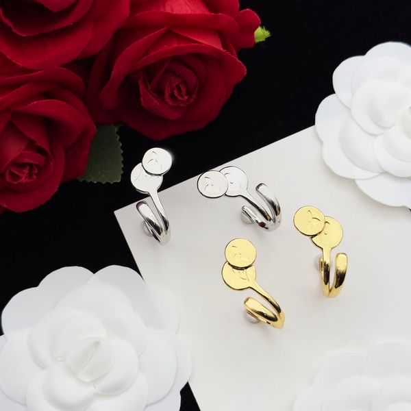 Brand Gold Silver Letter Clover Earrings Ear Stud Luxury Designer Stainless Steel Fashion Ear Hoop Jewerlry High Quality With Box Wholesale
Brand Gold Silver Letter Clover Earrings Ear Stud Luxury Designer Stainless Steel Fashion Ear Hoop Jewerlry High Quality With Box Wholesale