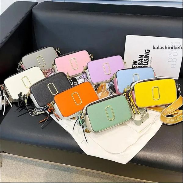 5AMulti-color Camera Bag designer bag Handbag Women's Wide Strap Shoulder Bag Fashion tie-dye luxury leather Italic Flash Strap Purse H, Light grey
5AMulti-color Camera Bag designer bag Handbag Women's Wide Strap Shoulder Bag Fashion tie-dye luxury leather Italic Flash Strap Purse H, Light grey