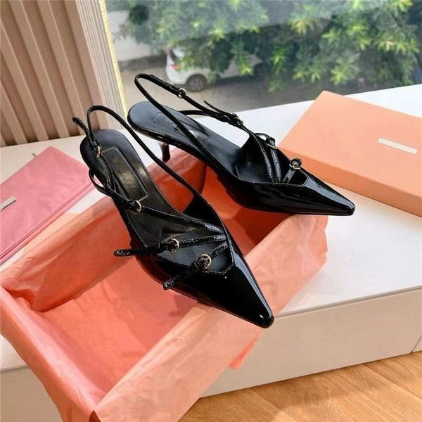 Designer Women Sandals Pointed Thin High Heels 6cm Belt Buckle Headband Formal Dress Banquet Empty Fashion Sandals for Women Summer 35-41, Claret shiny 6cm
Designer Women Sandals Pointed Thin High Heels 6cm Belt Buckle Headband Formal Dress Banquet Empty Fashion Sandals for Women Summer 35-41, Claret shiny 6cm