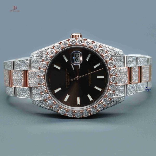 

This Attractive Mens hip hop watch made of stainless steel with VVS clarity Moissanite diamonds trending fashion jewelry