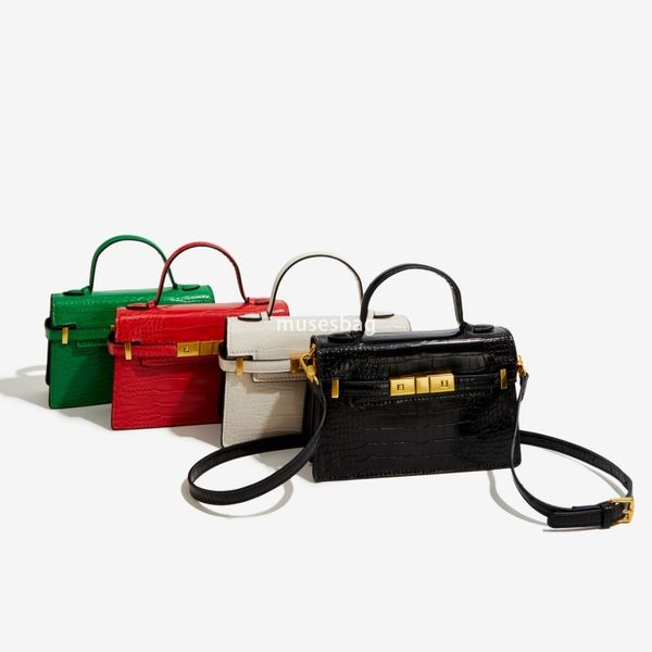 PU Advanced Fashion Women's Bag New Crossbody Bag Women's Small Bag Women's Single Shoulder Bag Small Square Bag, Red
PU Advanced Fashion Women's Bag New Crossbody Bag Women's Small Bag Women's Single Shoulder Bag Small Square Bag, Red