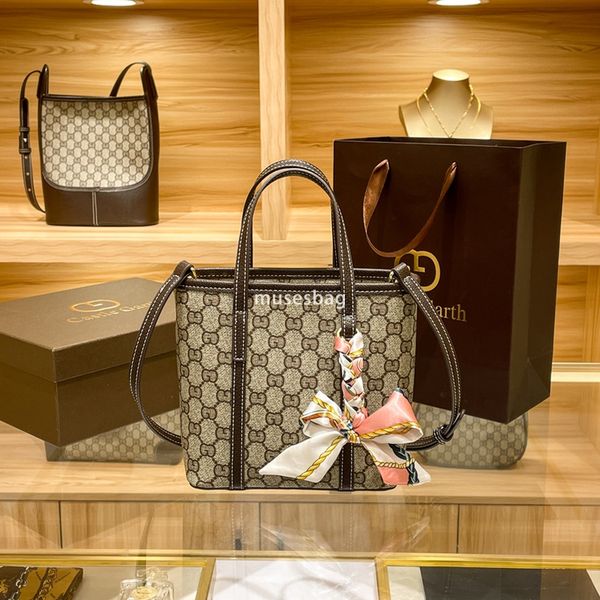 New fashionable and high-end vegetable basket bag large capacity women's bag light luxury shoulder bag casual and versatile underarm bag, Pewter
New fashionable and high-end vegetable basket bag large capacity women's bag light luxury shoulder bag casual and versatile underarm bag, Pewter