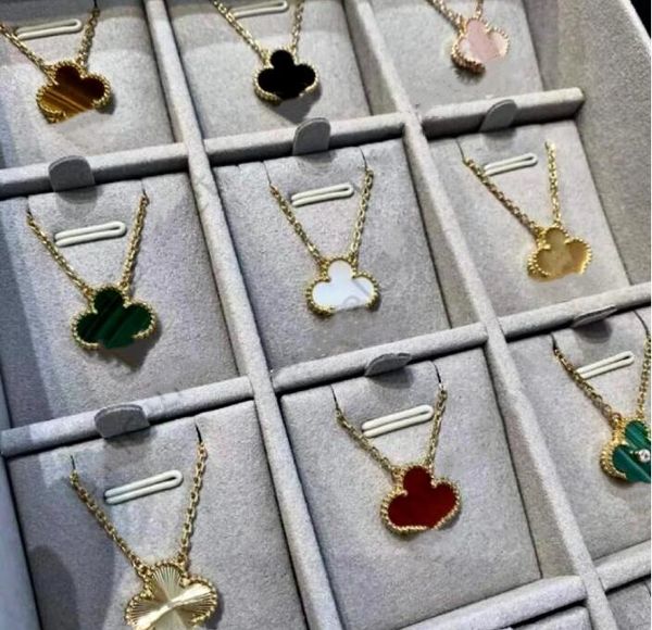 New Clover Necklace Pendant Pearl Mother Stainless Steel Plated Womens Girl Valentines Mothers Day Engagement Jewelry Gift Wholesale
New Clover Necklace Pendant Pearl Mother Stainless Steel Plated Womens Girl Valentines Mothers Day Engagement Jewelry Gift Wholesale