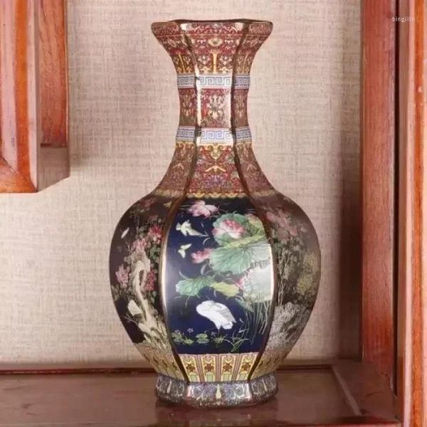 26CM Vases Ceramic Vase Living Room Decoration Enamel Porcelain Home Furnishing Antique Collection
26CM Vases Ceramic Vase Living Room Decoration Enamel Porcelain Home Furnishing Antique Collection