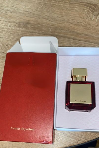 perfume cologne designer fragrance Male female designers lady spray fresh and durable perfume popular 70ml
perfume cologne designer fragrance Male female designers lady spray fresh and durable perfume popular 70ml