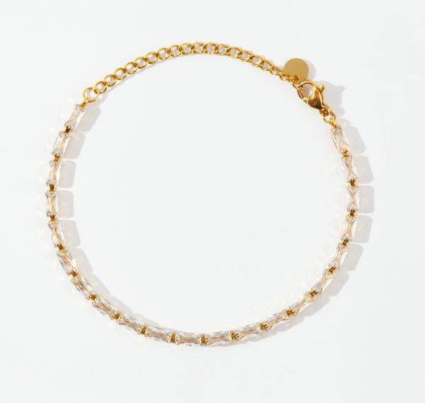 Minimalist titanium steel inlaid zircon jewelry bracelet with diamond super flash bracelet titanium steel bracelet
Minimalist titanium steel inlaid zircon jewelry bracelet with diamond super flash bracelet titanium steel bracelet