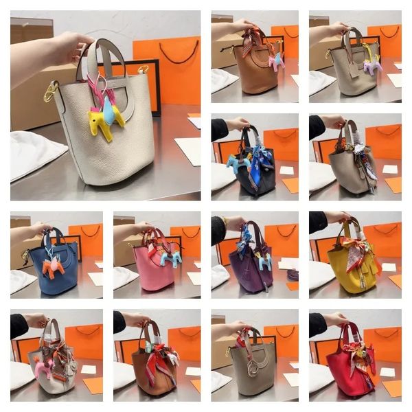 Womens Leather Bask…