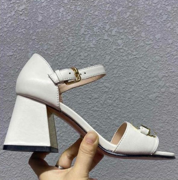 Designer High-heeled sandals women's thick heel open toe women Comfort Classic Leather cloth Ladies black Leisure package heel High heel sandals 34-42, Blue
Designer High-heeled sandals women's thick heel open toe women Comfort Classic Leather cloth Ladies black Leisure package heel High heel sandals 34-42, Blue