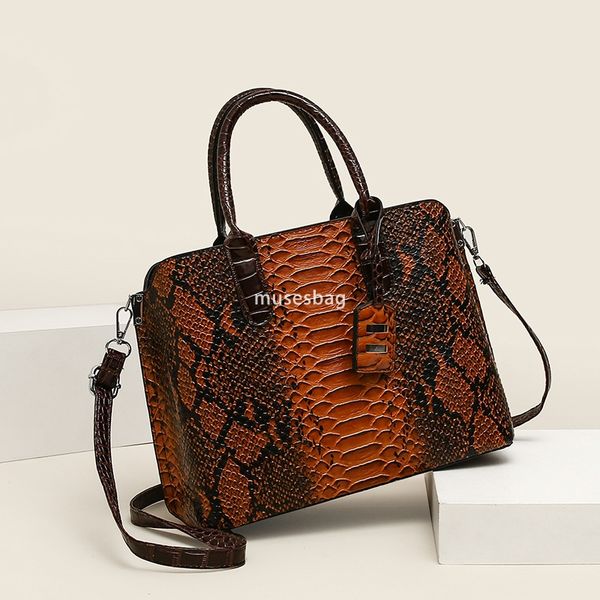 Fashion women's shoulder bag handbag PU leather three piece set, retro business, large capacity zippered crossbody bag in multiple colors, for use in work and shopping, Red
Fashion women's shoulder bag handbag PU leather three piece set, retro business, large capacity zippered crossbody bag in multiple colors, for use in work and shopping, Red