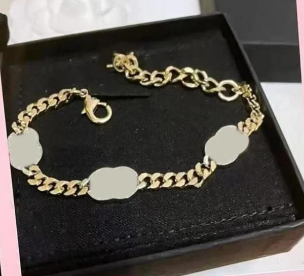 Top Bracelets Women Bangle Wristband Cuff Chain Designer Letter Jewelry Crystal 18K Gold Plated Stainless steel Wedding Lovers Gift Bracelet with Box
Top Bracelets Women Bangle Wristband Cuff Chain Designer Letter Jewelry Crystal 18K Gold Plated Stainless steel Wedding Lovers Gift Bracelet with Box