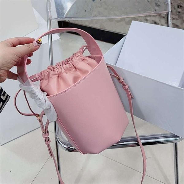 designer bag Luxury Designer Bag Handle Drawstring Bucket Shoulder Crossbody Fashion Purses Letter Bags Daily Bag Genuine Leather Travel Purse Wallet Shipping, 517x20cm
designer bag Luxury Designer Bag Handle Drawstring Bucket Shoulder Crossbody Fashion Purses Letter Bags Daily Bag Genuine Leather Travel Purse Wallet Shipping, 517x20cm