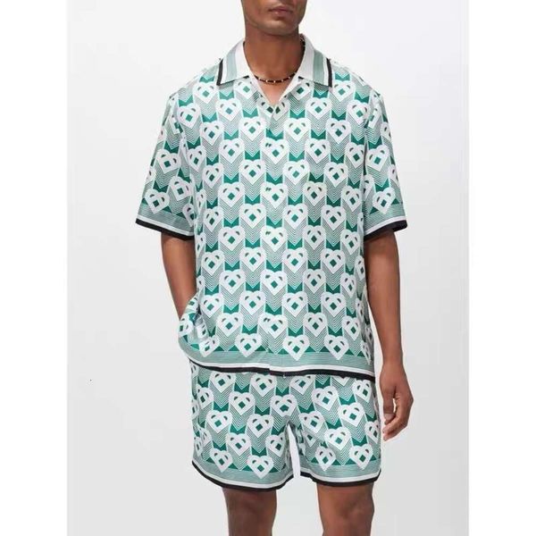 24ss tn High Quality Men Designer Silk Casual Shorts New Fashion Classic Style Gradient Color Love Print Summer Loose Hawaii Beach Silk Button Cardigan Shirt Top Suit