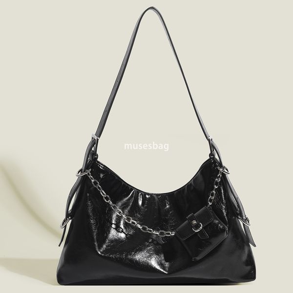 High quality spring/summer new minimalist underarm bag with large capacity casual and versatile fashion headphone bag commuting single shoulder tote bag, Black
High quality spring/summer new minimalist underarm bag with large capacity casual and versatile fashion headphone bag commuting single shoulder tote bag, Black