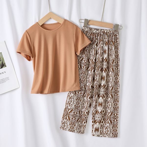 Ladies can wear a set of icy home clothing for external wear, Brown 
Ladies can wear a set of icy home clothing for external wear, Brown