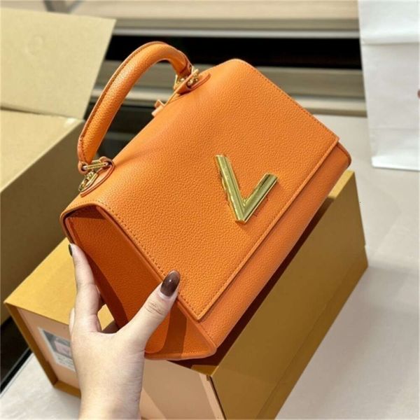designer bag Hot Luxury Designer Bag Shoulder Lady Twist Clutch Classic Design Grace Plain Colors Women Soft Real Leather Louies Handbag Fashion Brand Handle P, 6 25x16cm
designer bag Hot Luxury Designer Bag Shoulder Lady Twist Clutch Classic Design Grace Plain Colors Women Soft Real Leather Louies Handbag Fashion Brand Handle P, 6 25x16cm