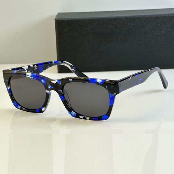 New Luxury Camo Blue Acetate Fiber Frame Sunglasses 8818 Mens Womens Designer Casual Rectangular Sunglasses UV400 Protective Mens Retro High end Sunglasses
New Luxury Camo Blue Acetate Fiber Frame Sunglasses 8818 Mens Womens Designer Casual Rectangular Sunglasses UV400 Protective Mens Retro High end Sunglasses