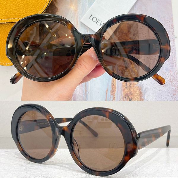 Classic round sunglasses LW540135 Mens Womens acetate Frame sunglasses 8 colors available Womens outdoor casual Sunglasses UV400 Protective Original box
Classic round sunglasses LW540135 Mens Womens acetate Frame sunglasses 8 colors available Womens outdoor casual Sunglasses UV400 Protective Original box