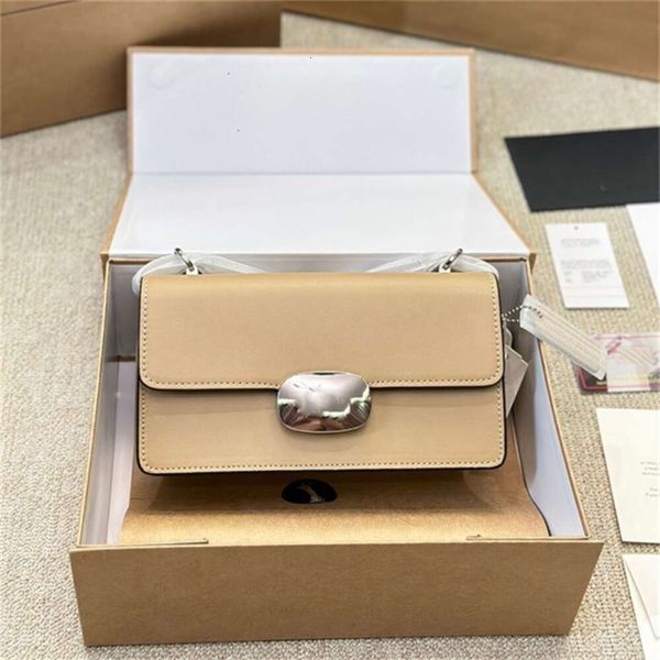 designer bag Top Luxury Fashion Trend Designer Chain Crossbody Bag Classic Style Flap Morgan Eliza Handbag Womens Wallet Unique Handbags Lady Shopping B, 2 23x13cm
designer bag Top Luxury Fashion Trend Designer Chain Crossbody Bag Classic Style Flap Morgan Eliza Handbag Womens Wallet Unique Handbags Lady Shopping B, 2 23x13cm