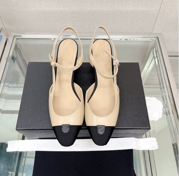 Designer women's sandals and shoes classic women non-slip Heel empty ladies work Midheel sandals black white flat sandals women chunky Heels sandals
Designer women's sandals and shoes classic women non-slip Heel empty ladies work Midheel sandals black white flat sandals women chunky Heels sandals