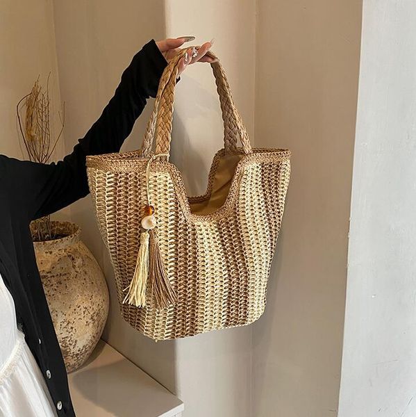 Outlet factory women's handbags 3 colors romantic seaside holiday beach bag Bohemian straw tote bag large sweet and lovely tassel fashion handbag 9010#, Khaki
Outlet factory women's handbags 3 colors romantic seaside holiday beach bag Bohemian straw tote bag large sweet and lovely tassel fashion handbag 9010#, Khaki