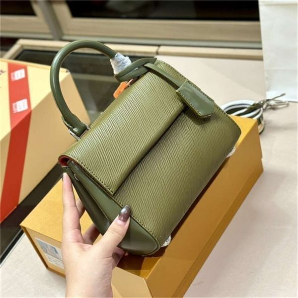 designer bag New Arrival Designer Bag Women Shoulder Lady Wave Clutch Tote Classic Grace Plain Color Soft Leather Louies Handbag Trend Brand Nylon Belts H, 5 20x16cm
designer bag New Arrival Designer Bag Women Shoulder Lady Wave Clutch Tote Classic Grace Plain Color Soft Leather Louies Handbag Trend Brand Nylon Belts H, 5 20x16cm