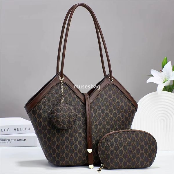 High quality women's designer trend multifunctional handbag temperament large capacity mother's bag single shoulder crossbody bag texture fashionable, Khaki
High quality women's designer trend multifunctional handbag temperament large capacity mother's bag single shoulder crossbody bag texture fashionable, Khaki