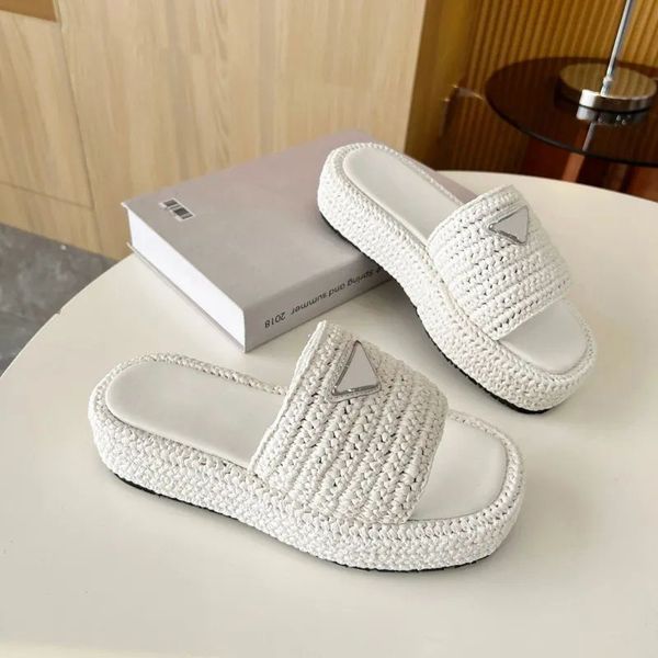 Designer woven shoes designer sandals sandals summer flat shoes luxurious metal triangle buckle women's summer slippers, #1
Designer woven shoes designer sandals sandals summer flat shoes luxurious metal triangle buckle women's summer slippers, #1