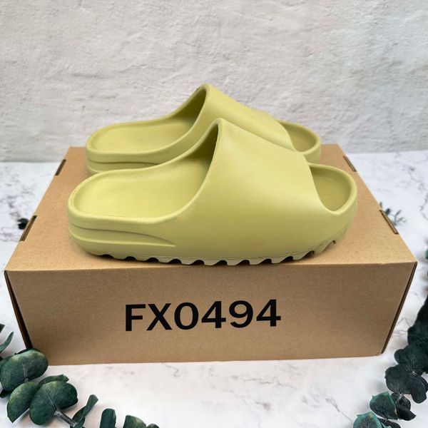 designer slides sandal womens slippers Beach Classic Flat summer Beach Breathable fashion Epsom calfskin Sandal H cut-out Lady slippers-111111, Clear
designer slides sandal womens slippers Beach Classic Flat summer Beach Breathable fashion Epsom calfskin Sandal H cut-out Lady slippers-111111, Clear